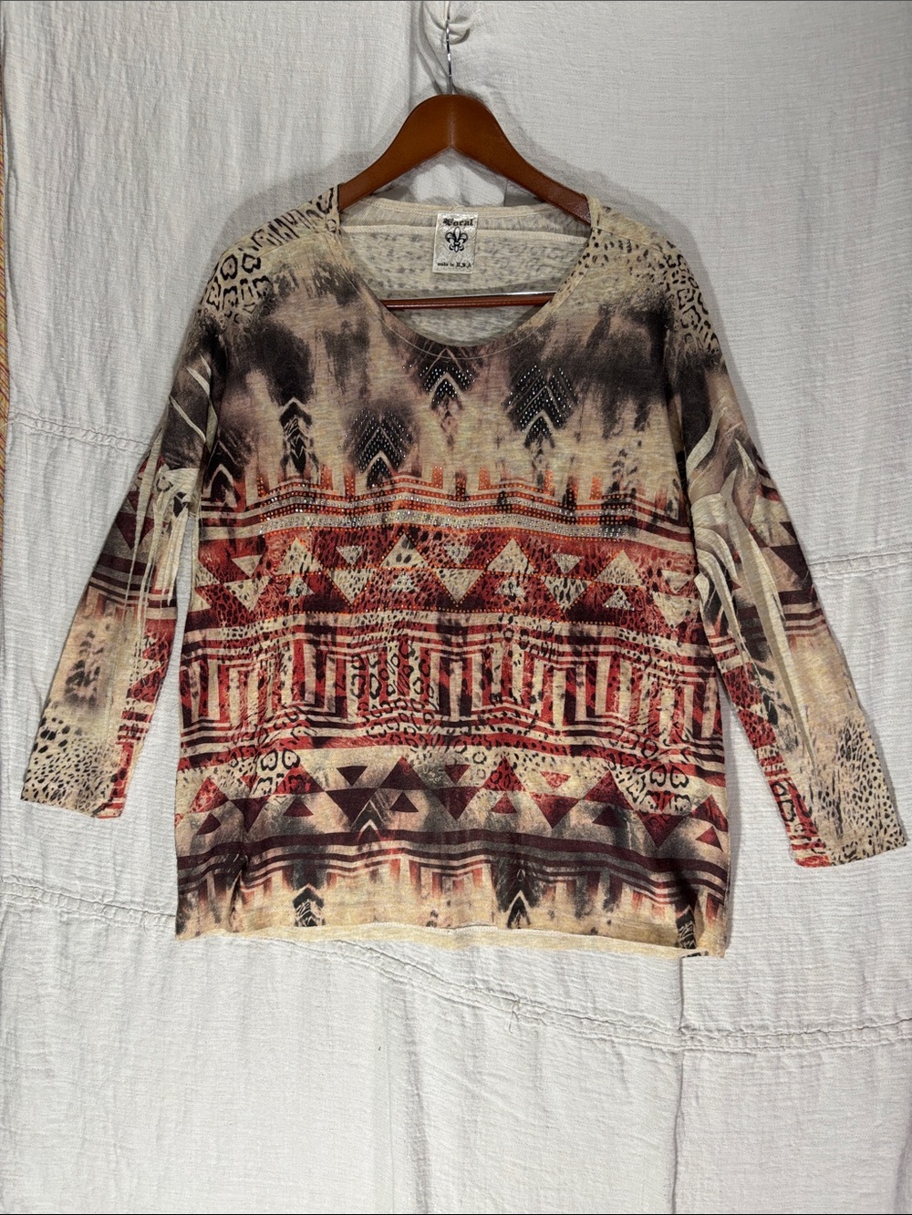Vocal Southwestern Geometric Rhinestone Embellished Knit Top M Made in USA EUC